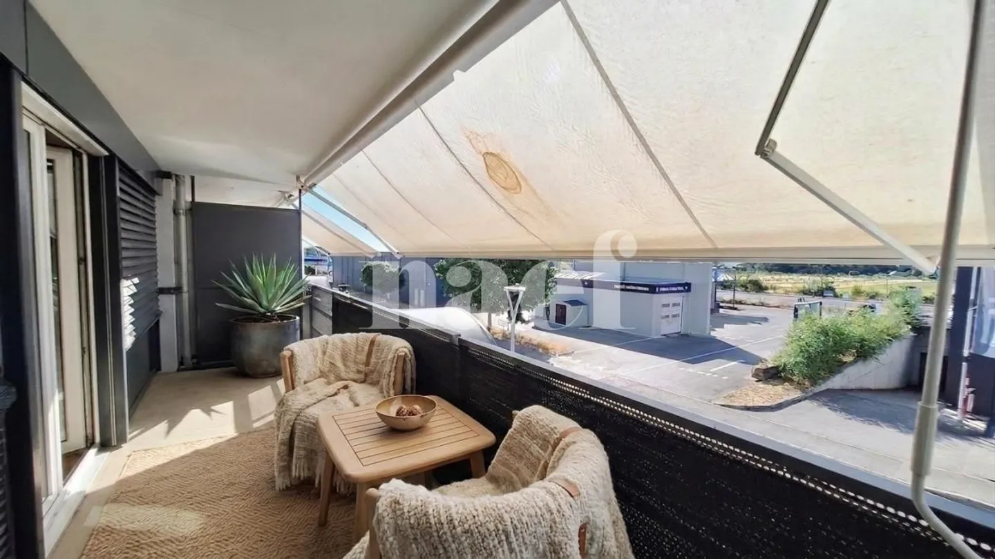 Beautiful apartment of approx. 103 m2 with 4.5 rooms on the 1st floor with balcony - Photo 1 of 3