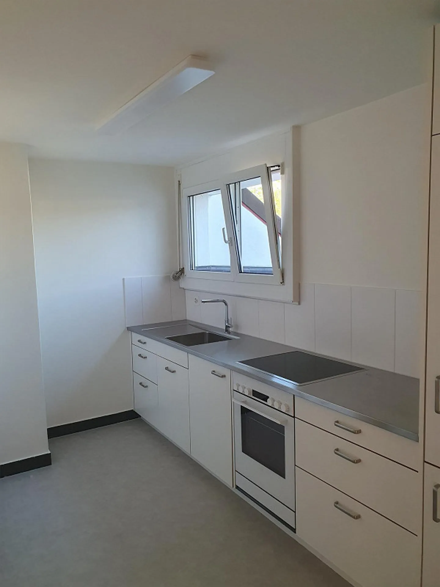 Appartamento mansardato di 2 stanze a Riehen - Foto 5 di 6
