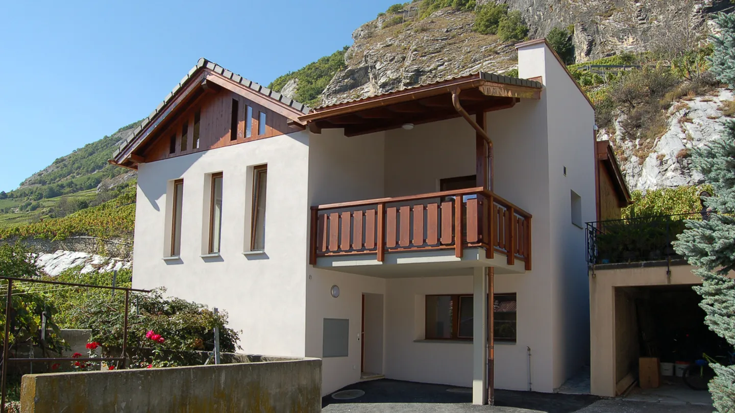 Charming Villa in Ardon - Photo 1 of 14