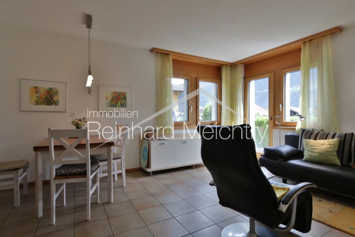 Appartement au rez-de-chaussée de 2,5 pièces avec coin salon confortable - Photo 11 sur 19