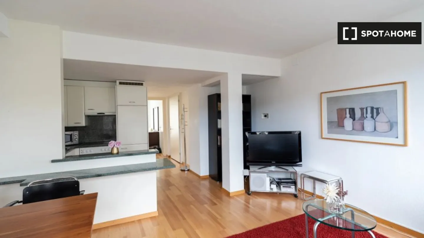 Discover, visit, and rent your new home online with complete confidence. - Photo 14 of 14