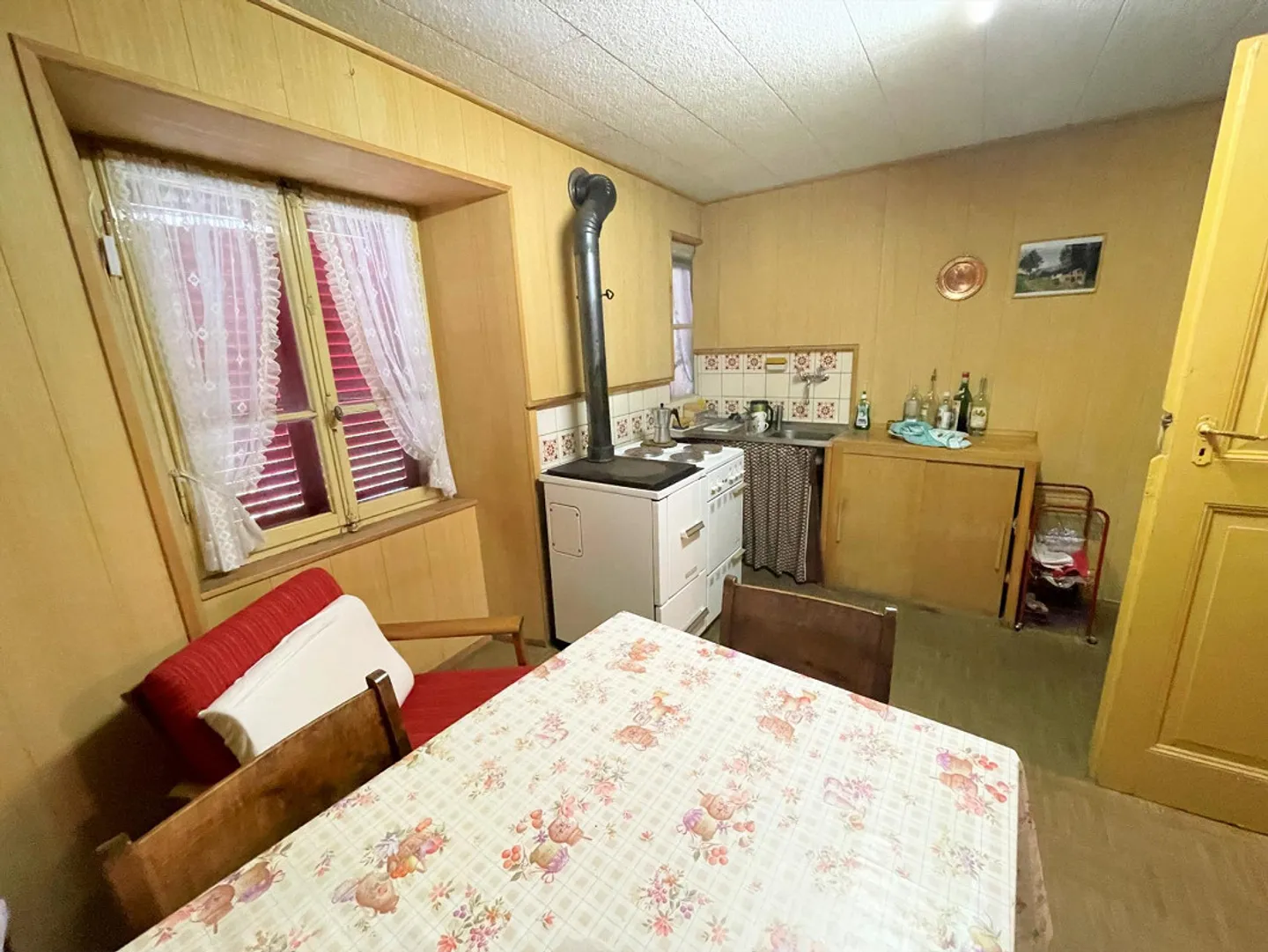 Ticinese-Haus zur Renovierung in zentraler Dorfzone - Foto 7 von 16