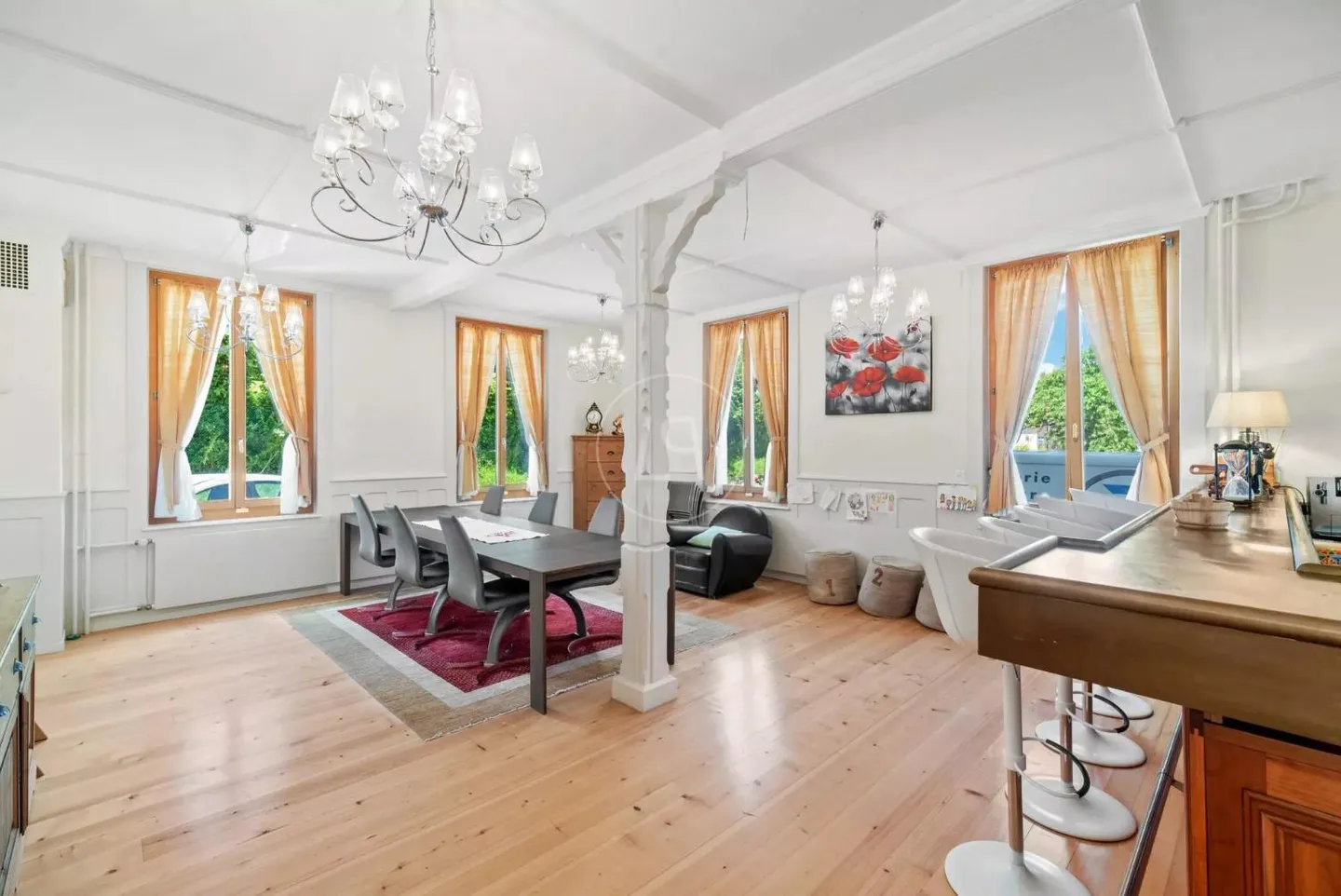 Propriété de charme avec 3 logements - Photo 4 sur 13