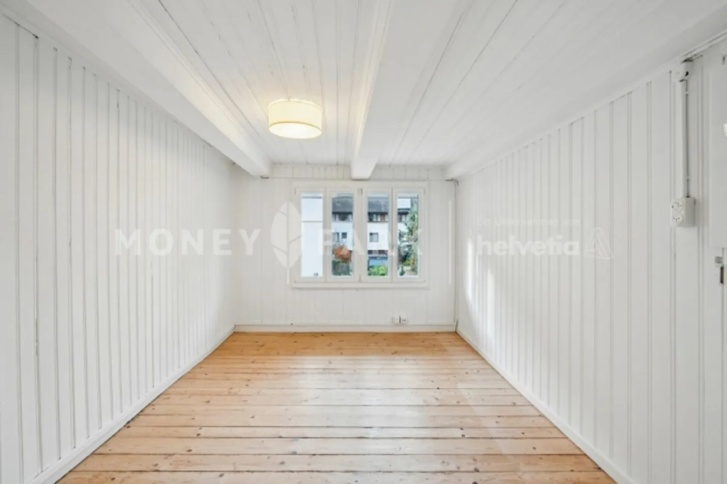 Charming 4.5-Room House in Central Location - Photo 5 of 11