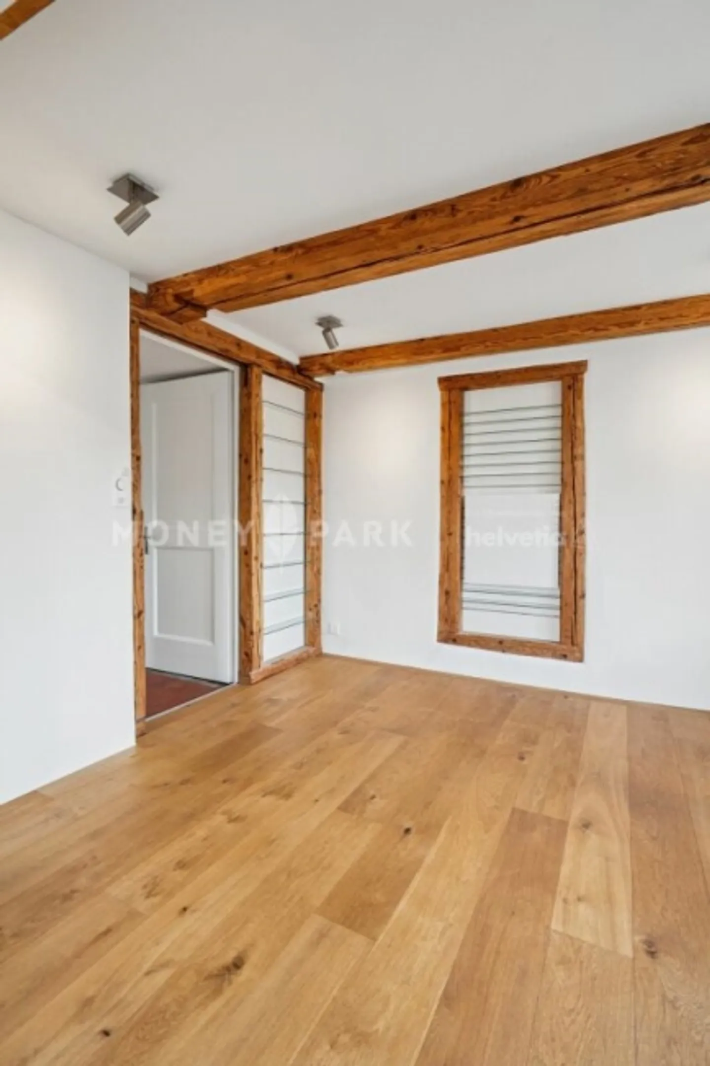 Charming 4.5-Room House in Central Location - Photo 6 of 11