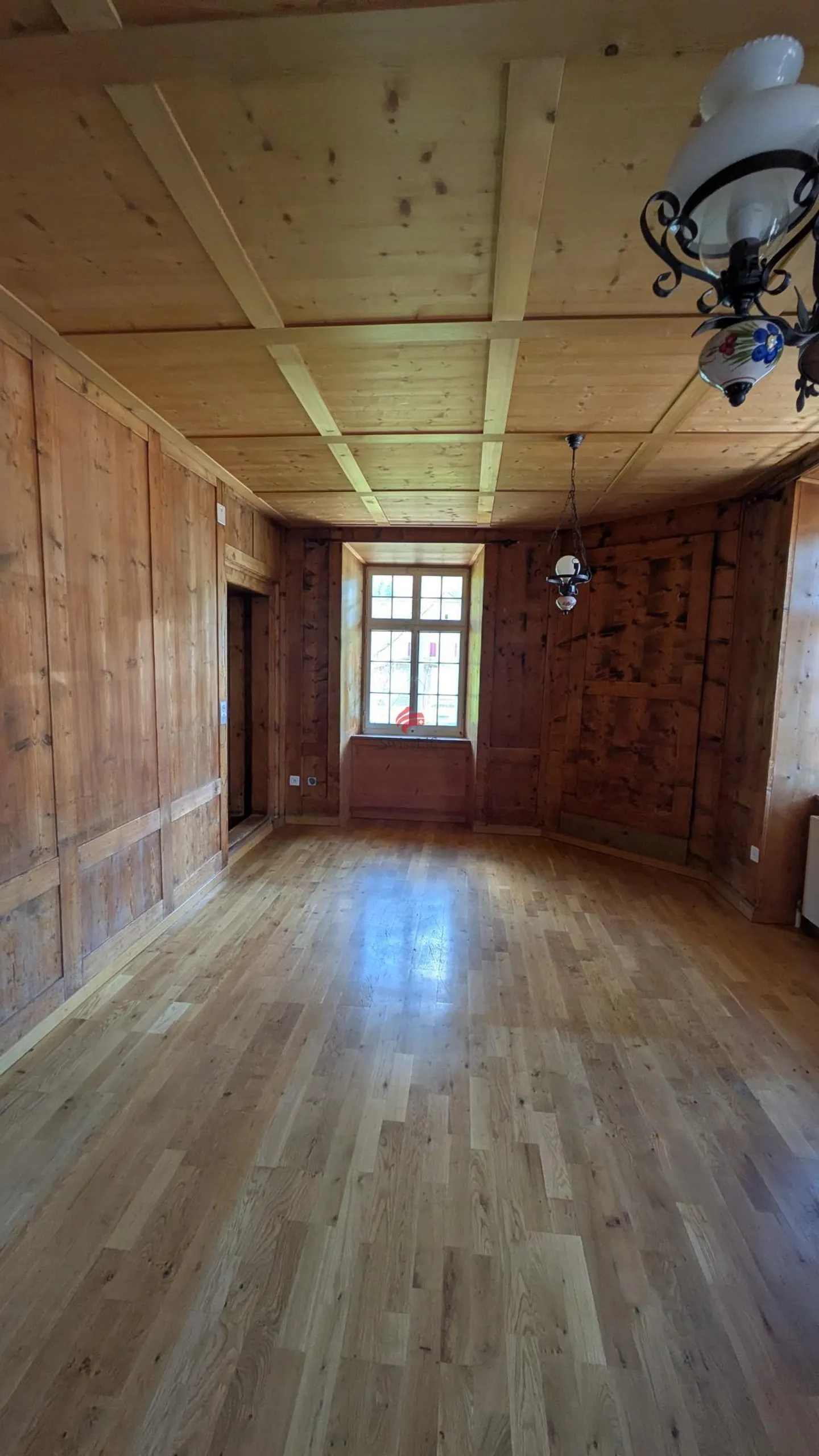 Gioiello storico del 1570 nelle Alpi di Schwyz - Foto 4 di 13