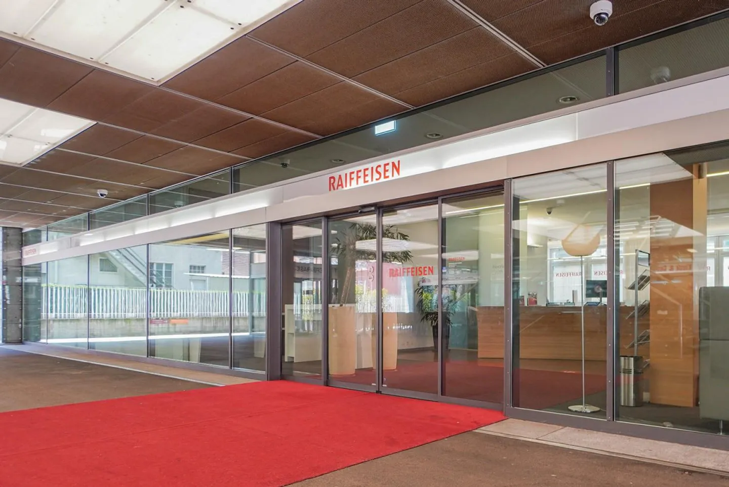 Representative Rental Space in 'Inside' Dübendorf - Photo 1 of 8