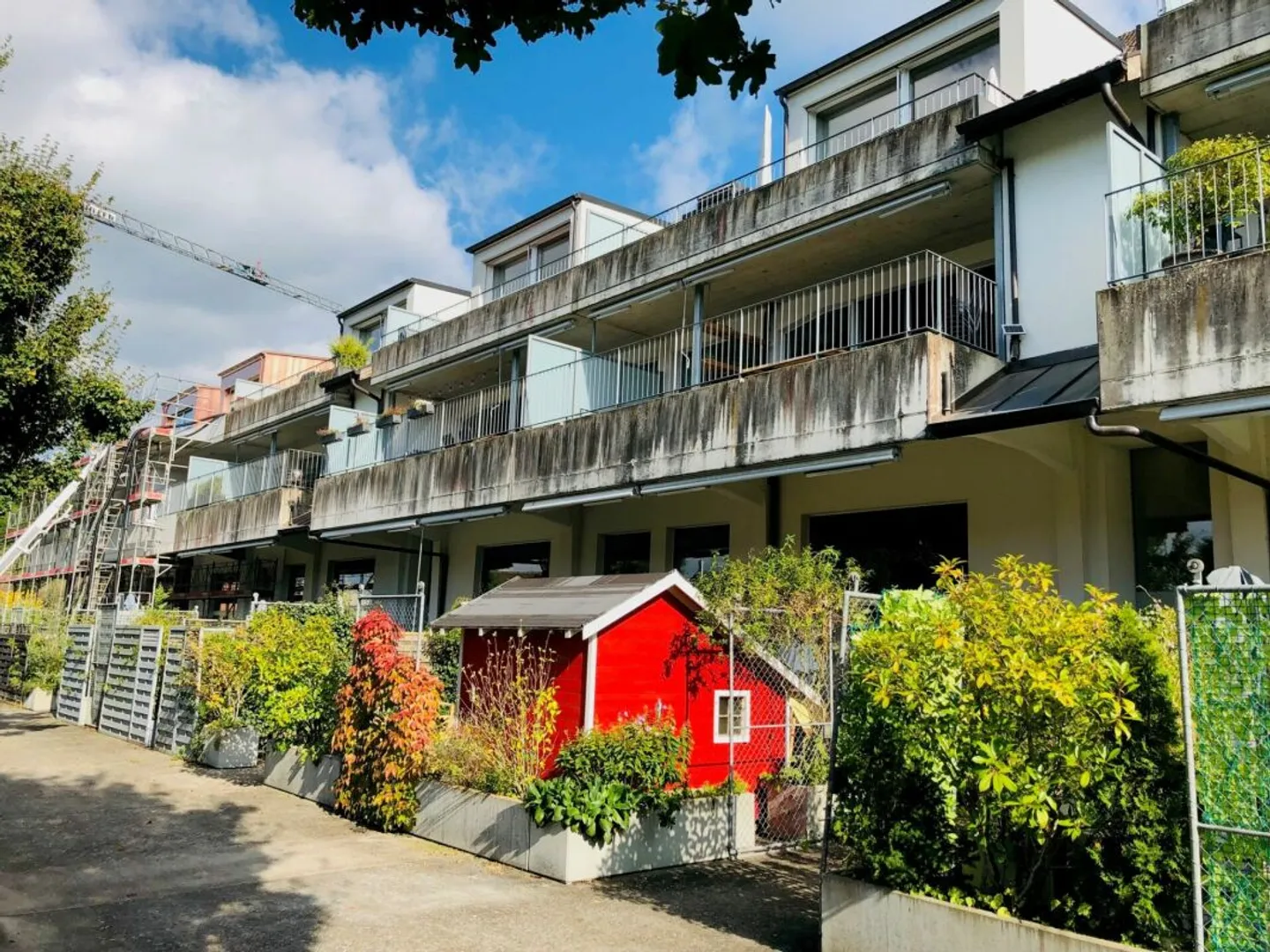 Living at Burgweg Aarberg - Photo 1 of 10