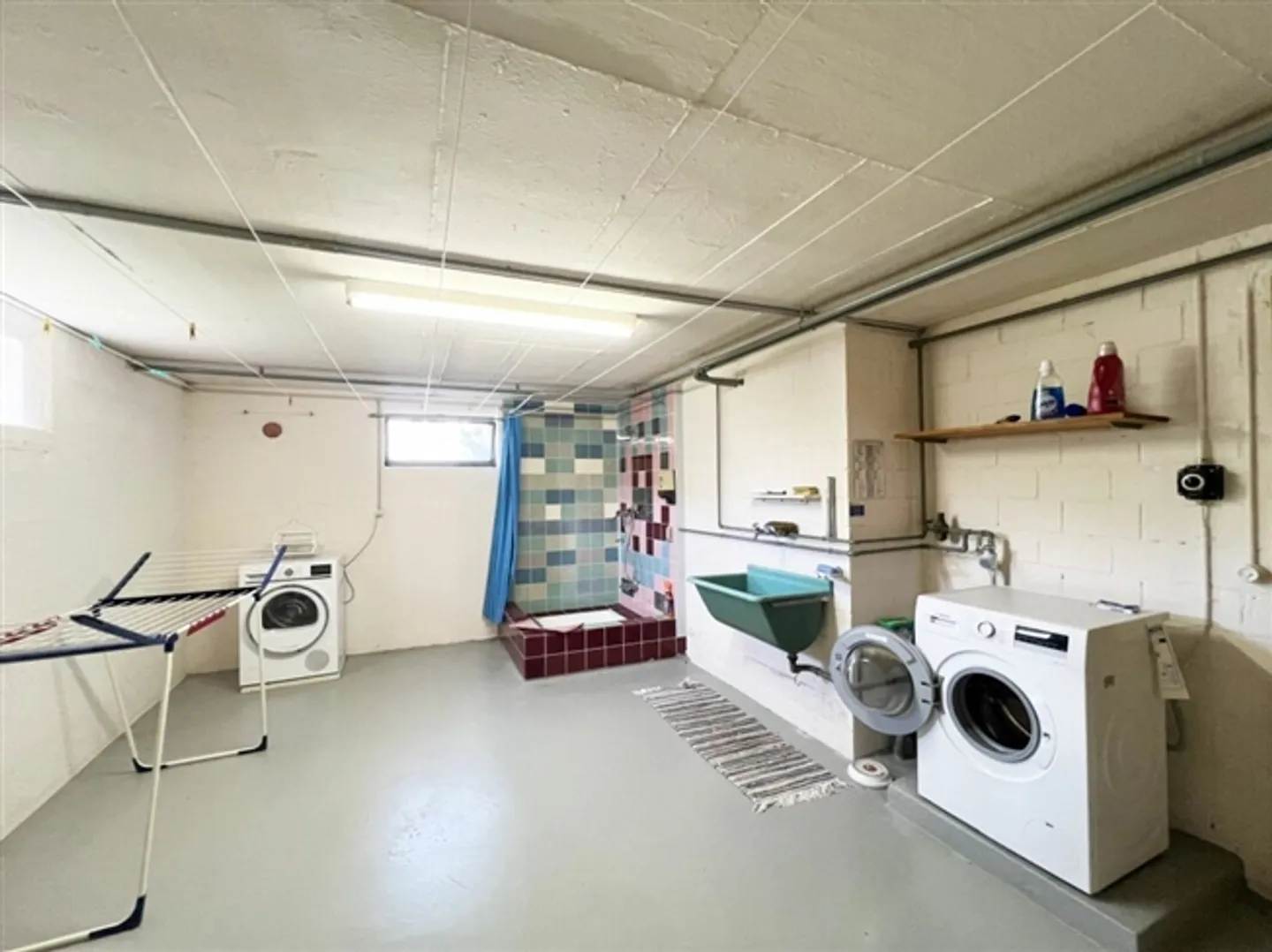 Maison individuelle indépendante dans un endroit calme avec un grand jardin - Photo 10 sur 11