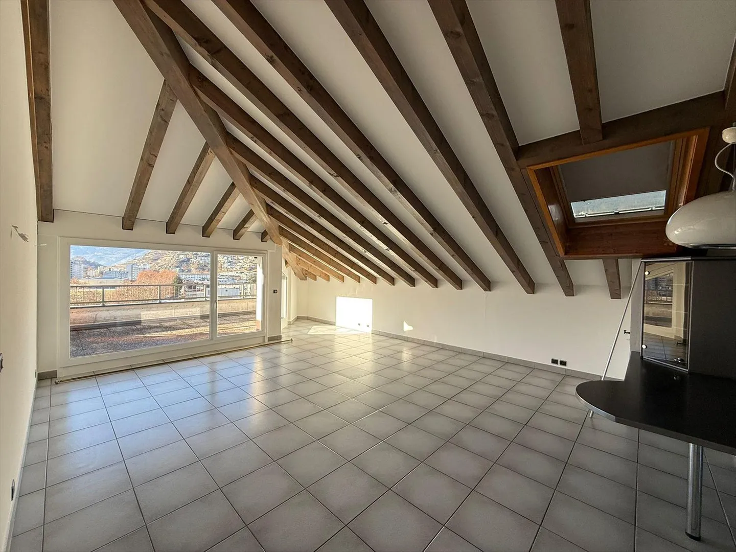 Appartement 2 pièces - Photo 3 sur 13