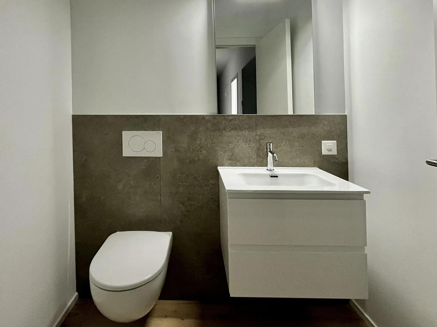 NOVAZZANO - NEW 3.5 ROOMS WITH OPEN VIEW - Photo 6 of 8