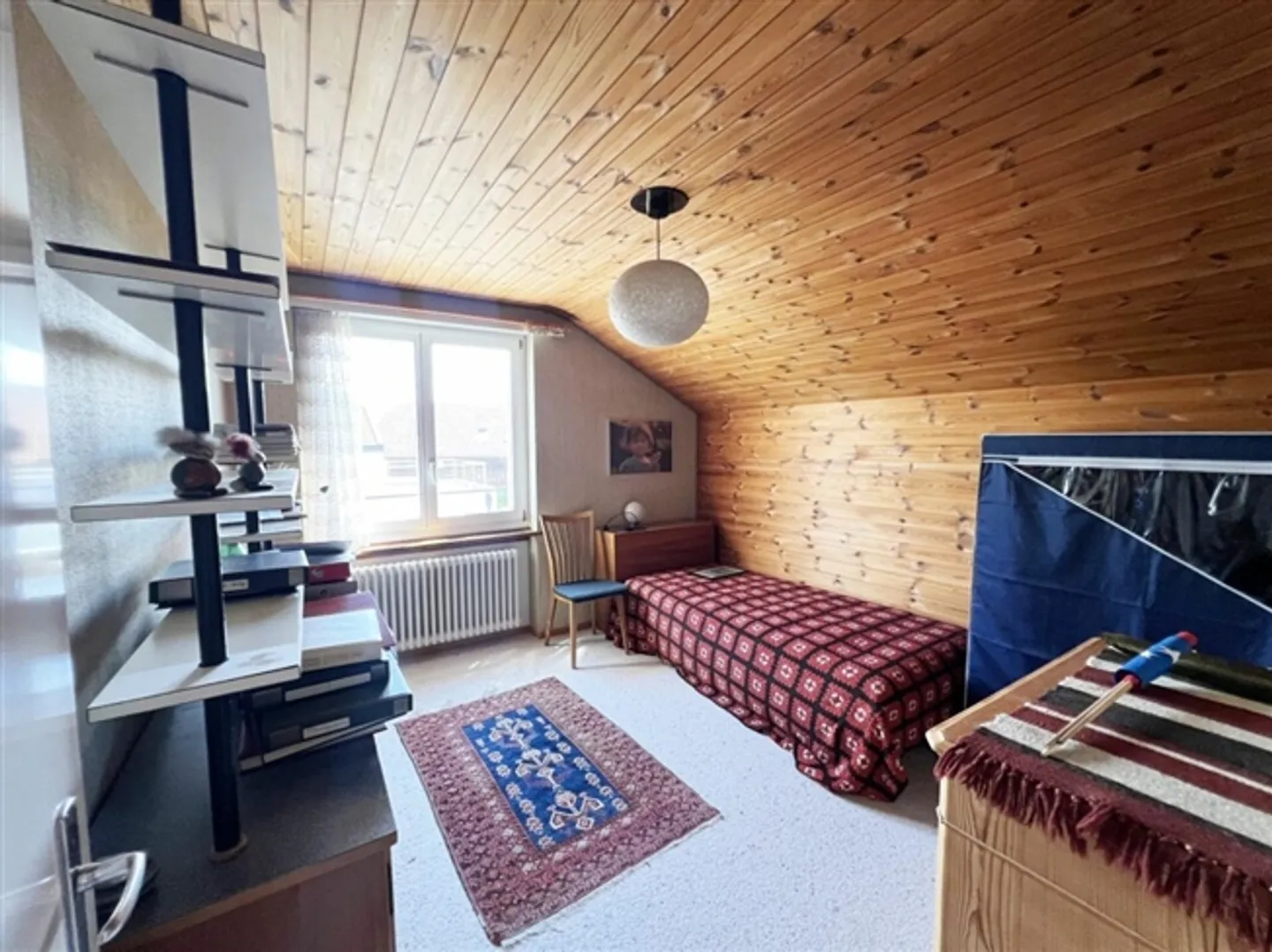 Maison individuelle indépendante dans un endroit calme avec un grand jardin - Photo 8 sur 11