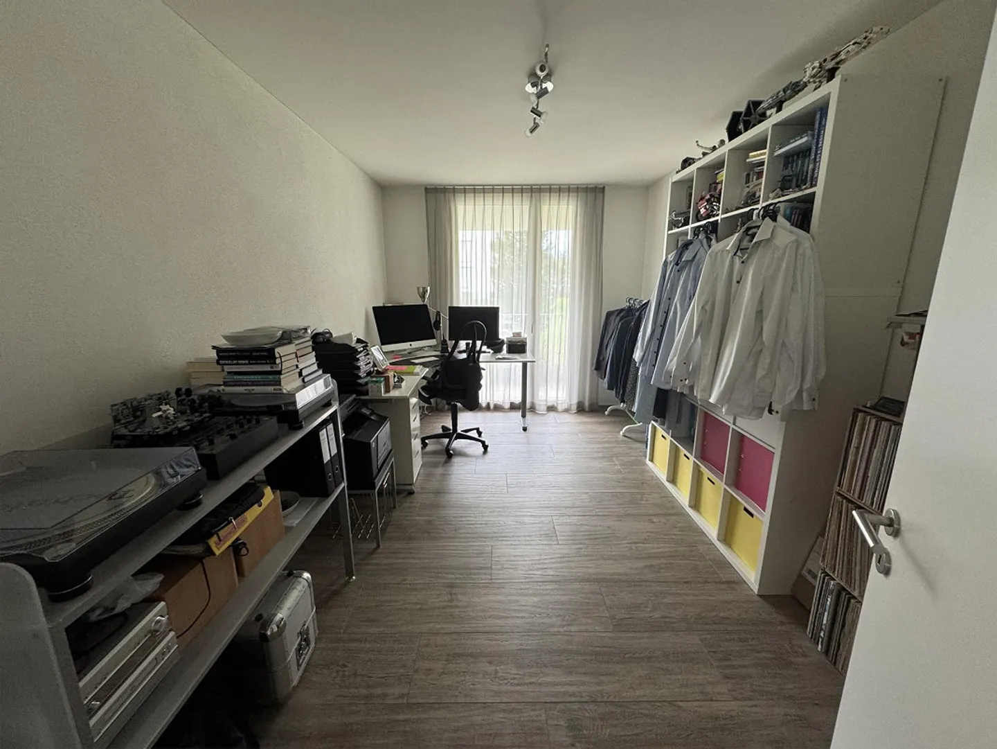 Exclusive 4.5-room apartment in a 3-family house with terrace - Photo 10 of 23