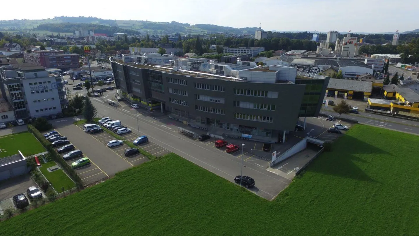 Erstklassiger Parkplatz - Foto 7 von 7