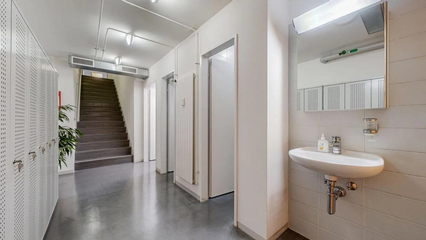 Representative Rental Space in 'Inside' Dübendorf - Photo 8 of 8