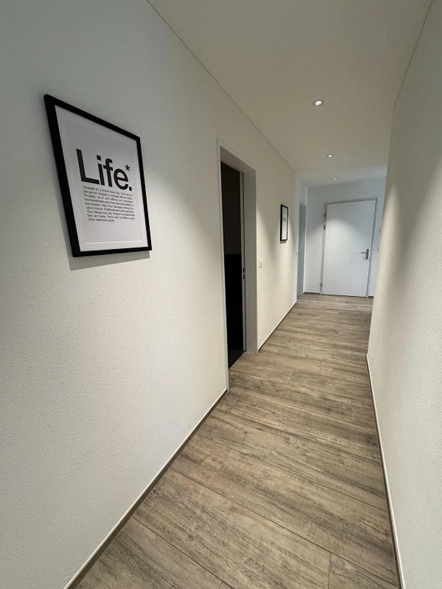 Exclusive 4.5-room apartment in a 3-family house with terrace - Photo 14 of 23