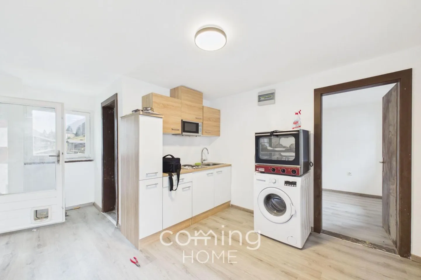 Metà di una casa con tre unità abitative a Saas-Balen - Foto 2 di 12