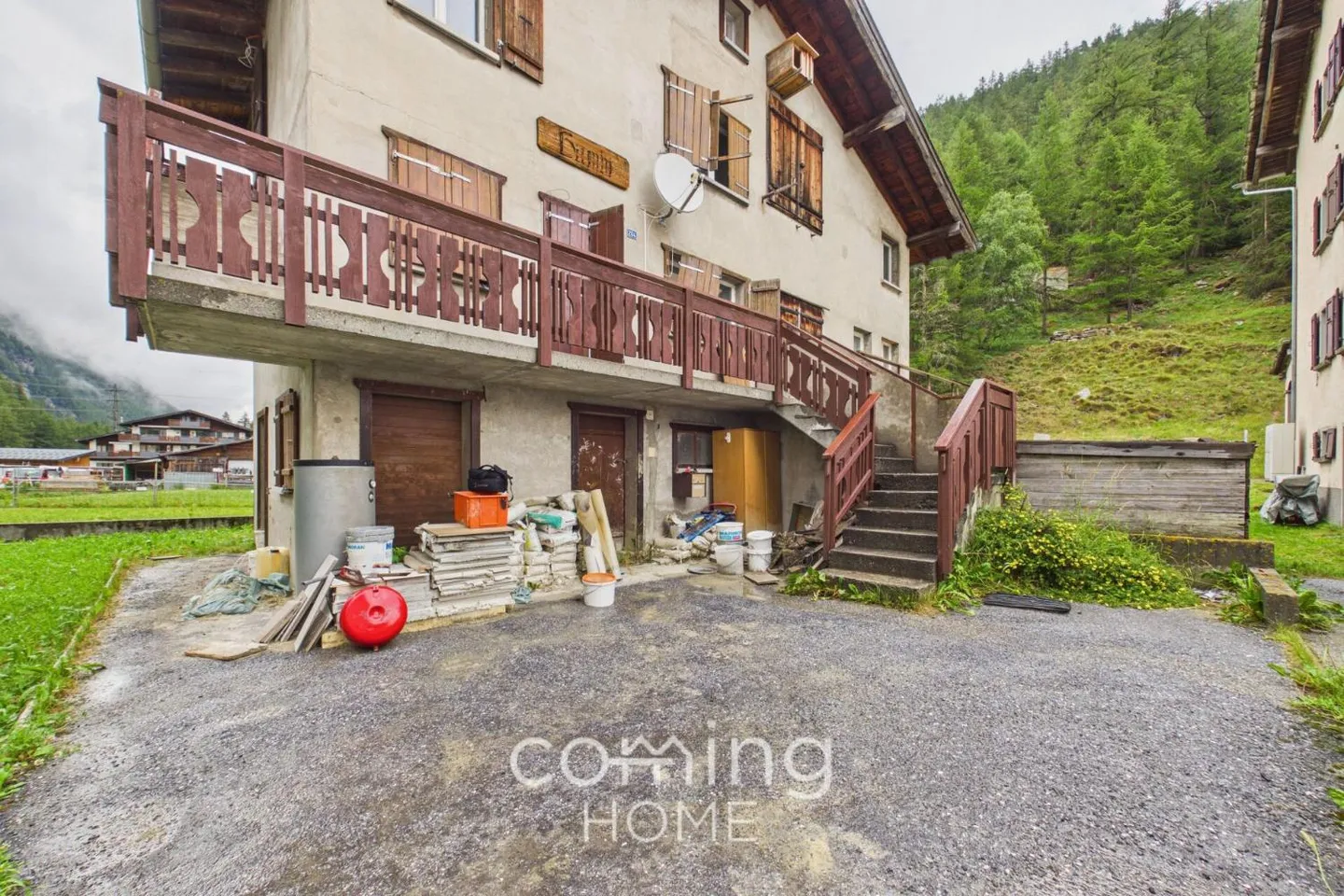 Metà di una casa con tre unità abitative a Saas-Balen - Foto 11 di 12