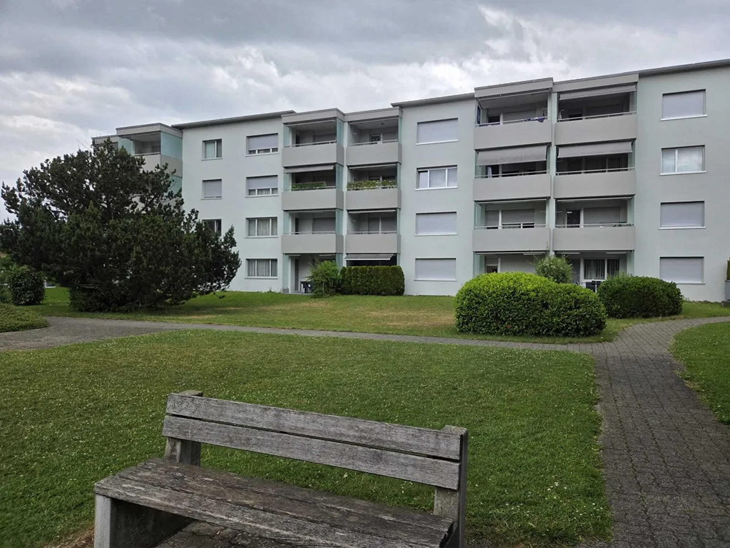 Appartement simple charmant - Photo 1 sur 8