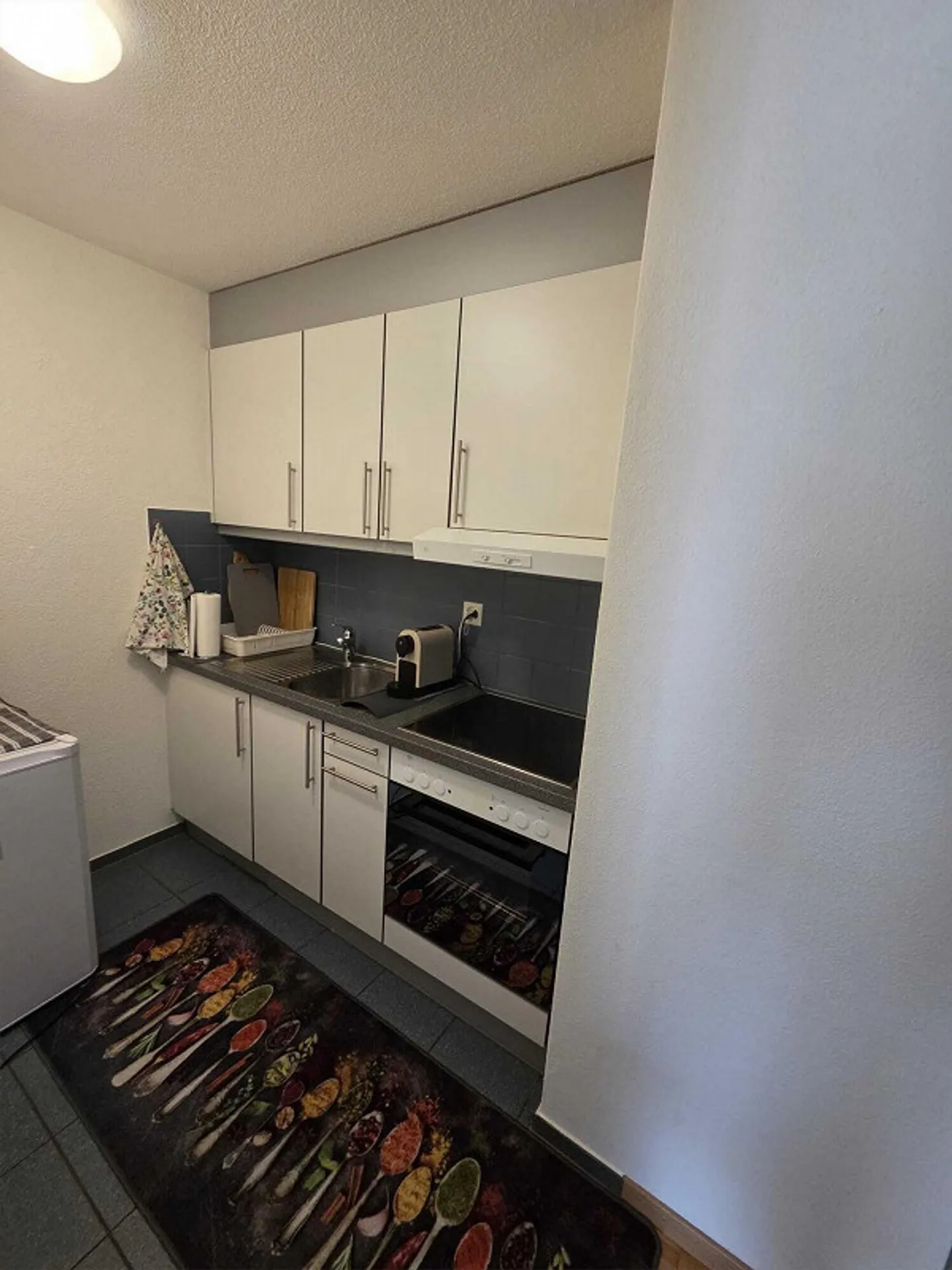 Appartement simple charmant - Photo 3 sur 8