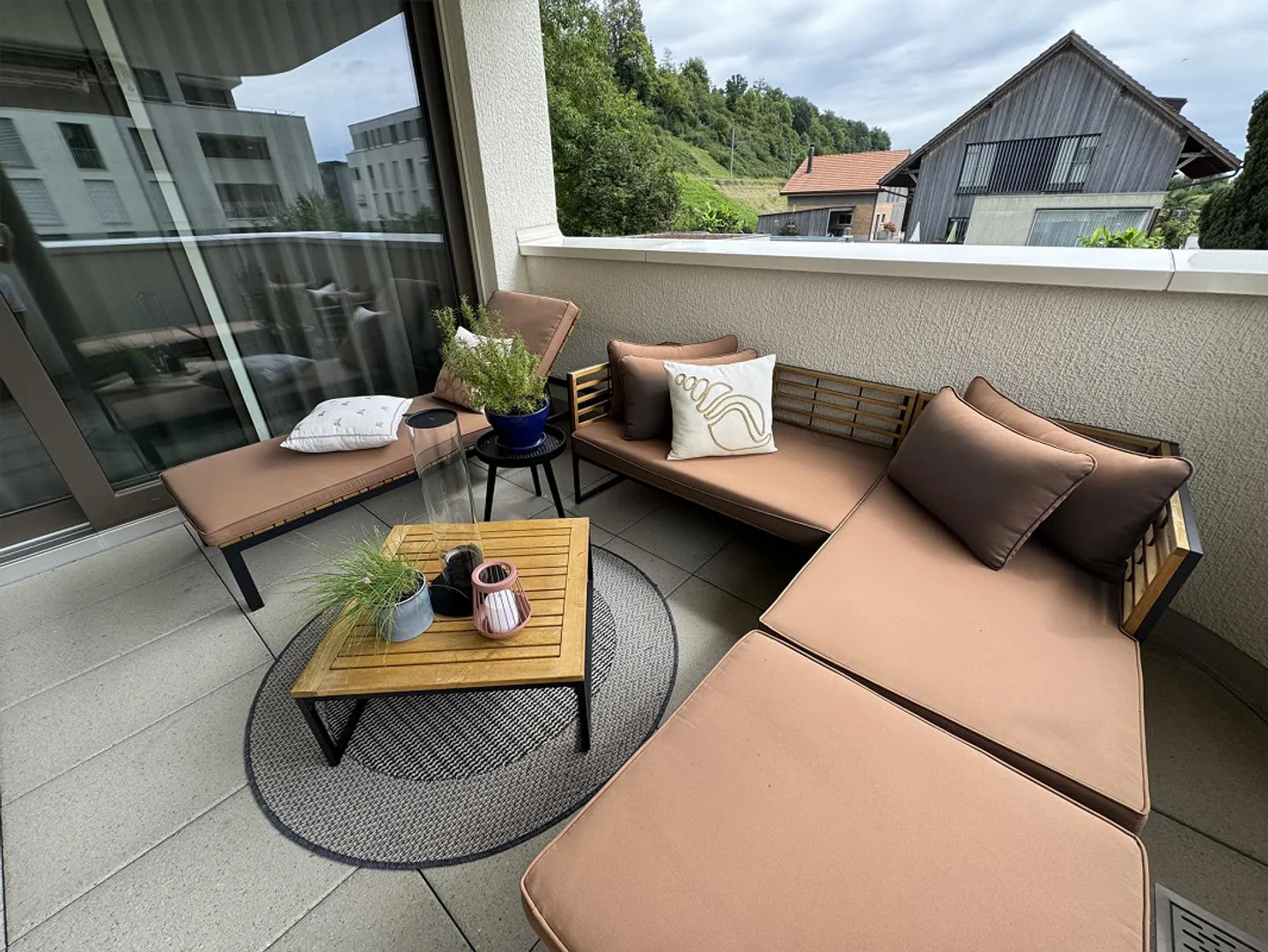 Exclusive 4.5-room apartment in a 3-family house with terrace - Photo 18 of 23