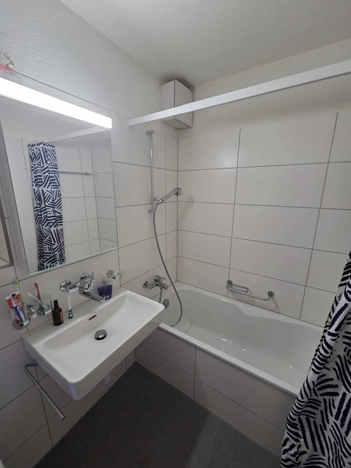 Appartement simple charmant - Photo 6 sur 8