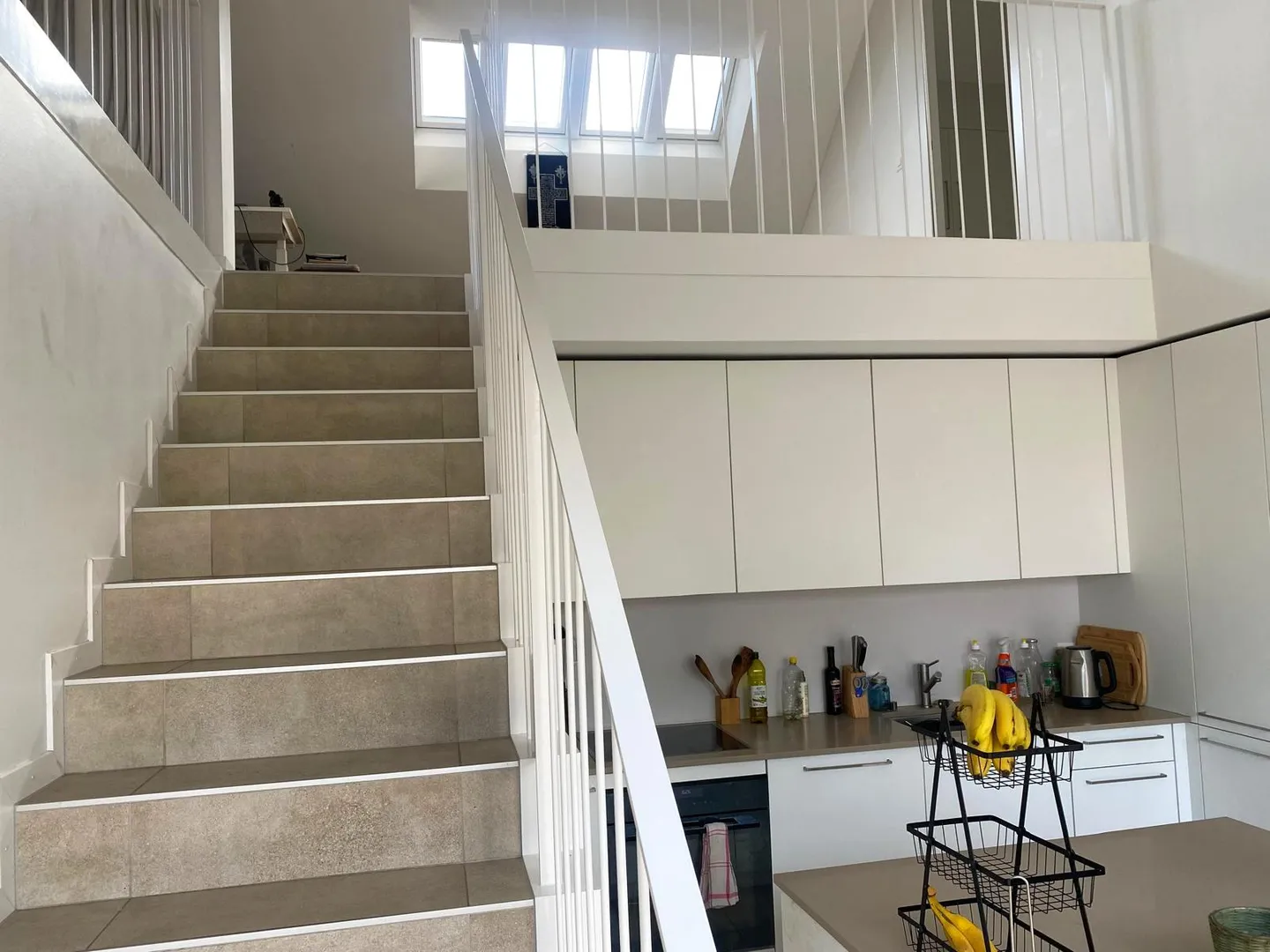Magnificent recent 4.5-room apartment in the attic in Eysins - Photo 2 of 11