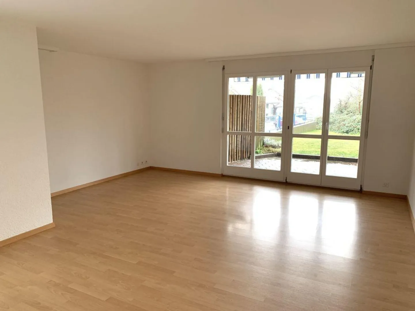 4 1/2-room apartment on the ground floor - Photo 4 of 8