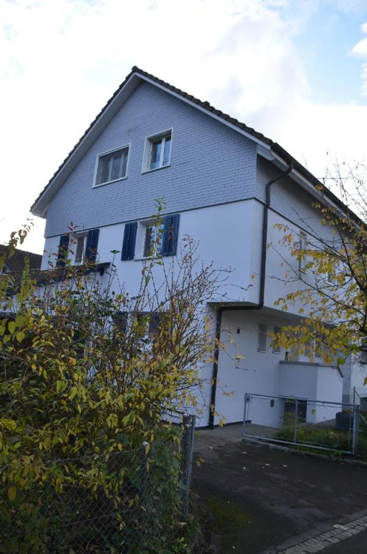 Casa bifamiliare di 5,5 stanze - Foto 2 di 5