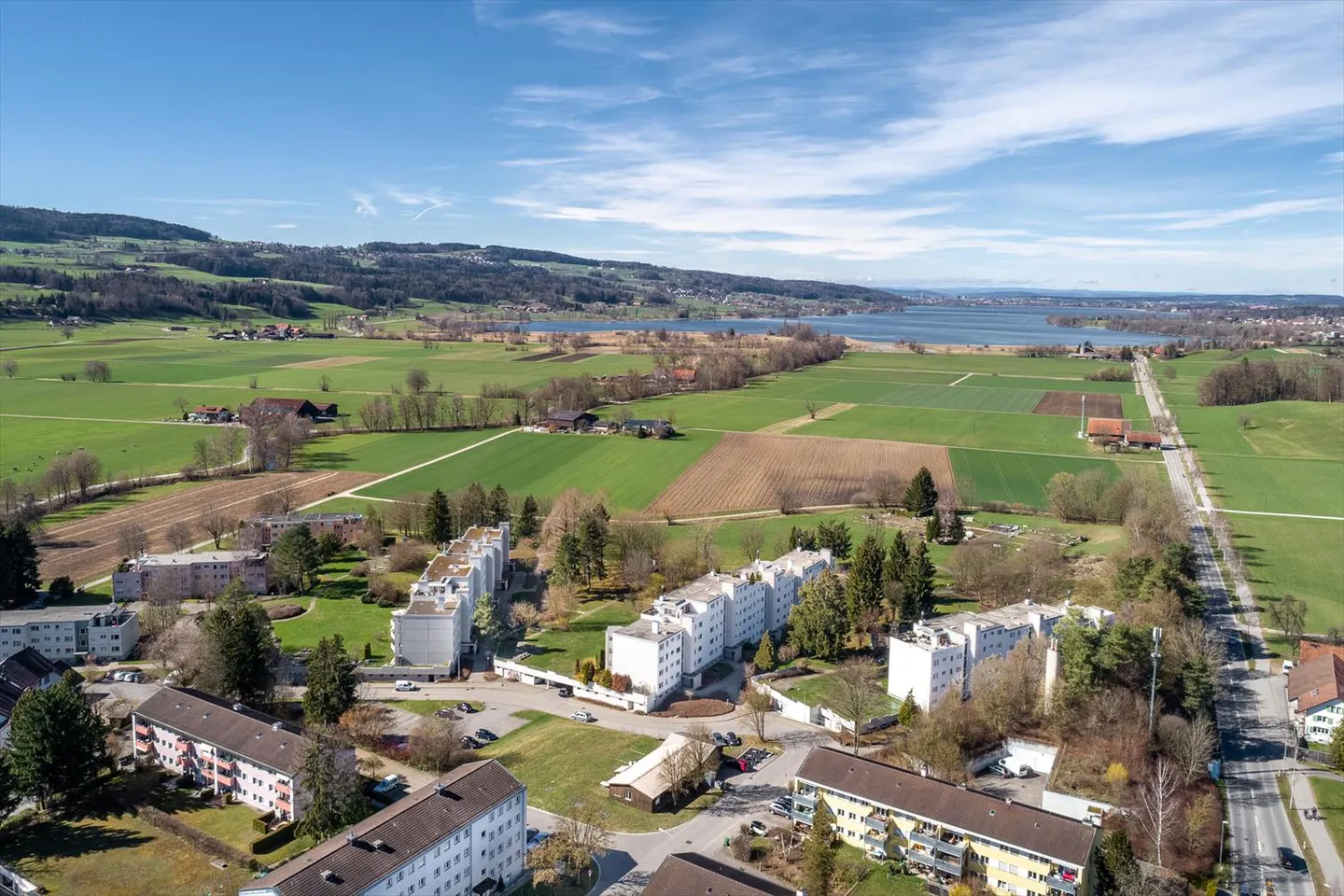 Vivre spacieux avec un grand balcon dans le vert ! - Photo 2 sur 11