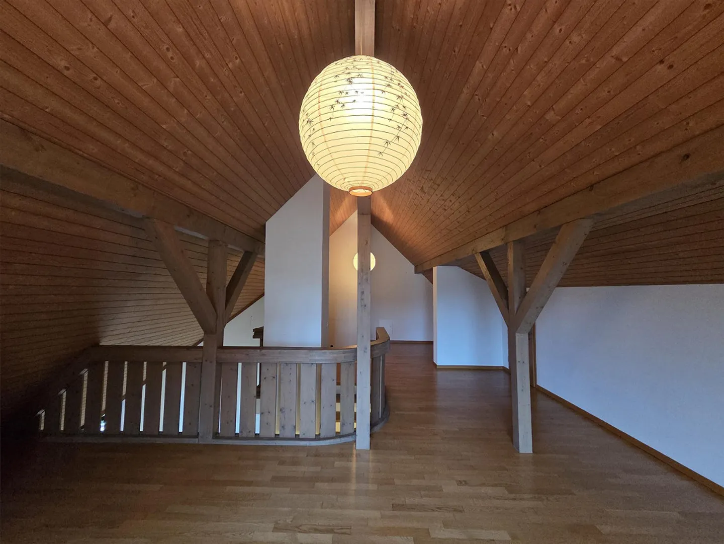 Appartement en duplex situé au centre avec grande galerie supplémentaire - Photo 10 sur 15