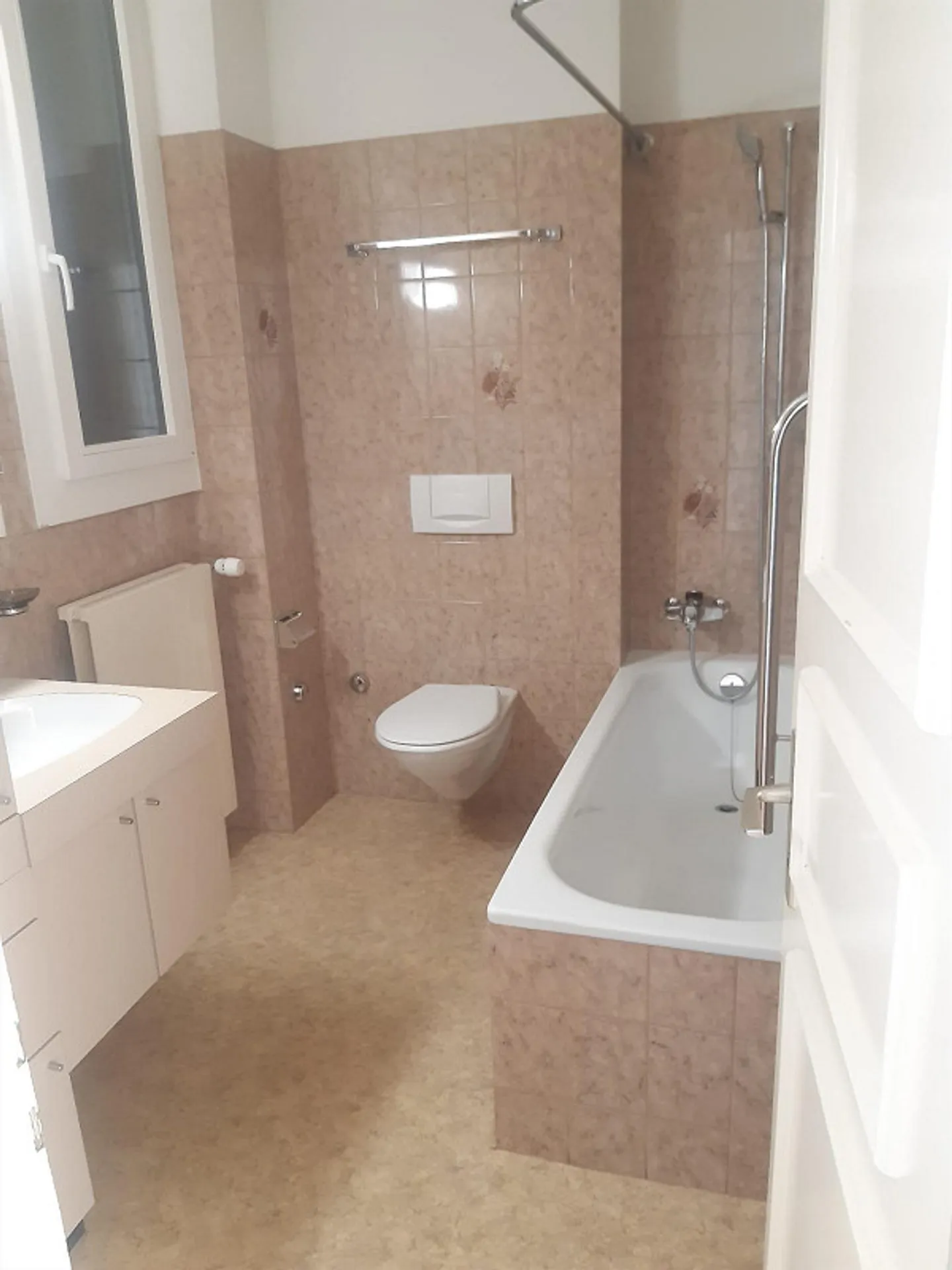 Appartamento 2.5 stanze - Foto 2 di 2