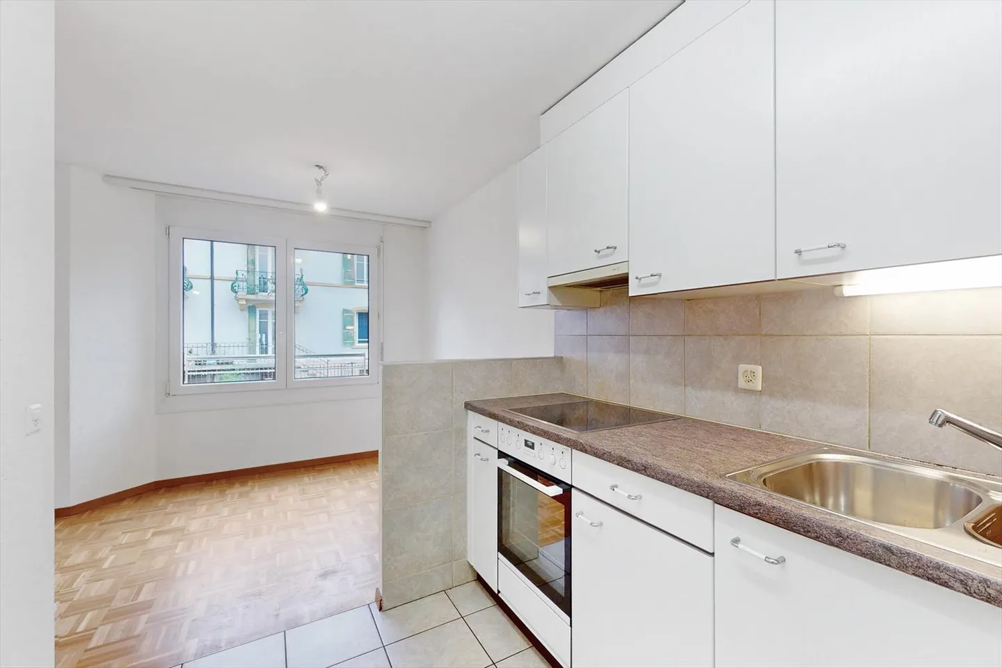 Appartement à louer - Photo 2 sur 12