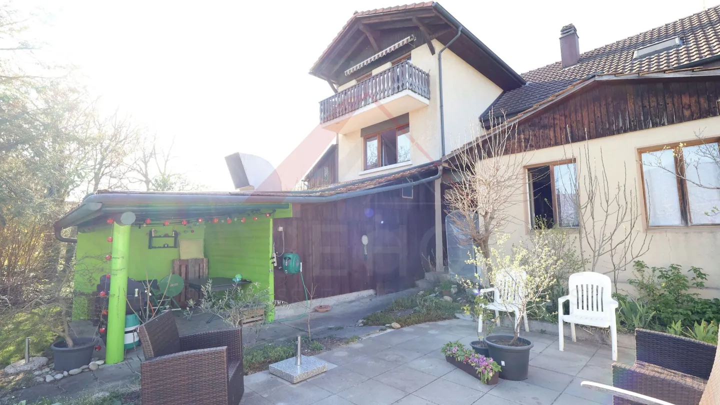 Maison attrayante à deux familles à Niederbipp - charmante, située au calme et avec beaucoup de potentiel - Photo 24 sur 26