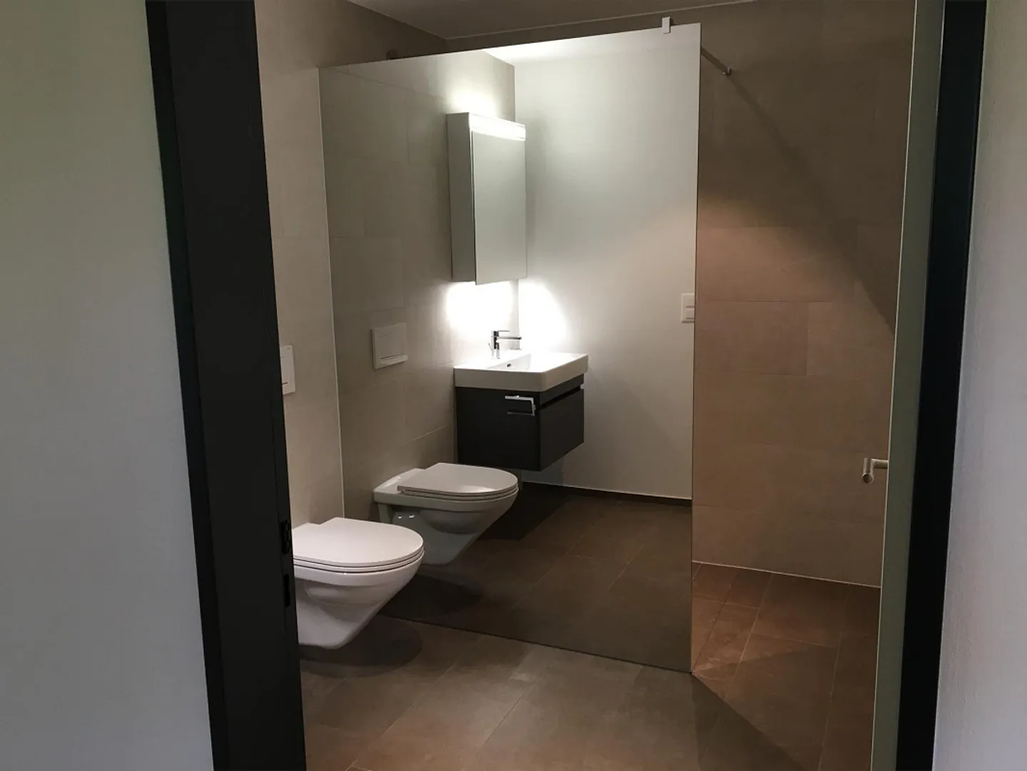 Bellissimo appartamento di 2.5 locali con finiture di alto livello - Foto 5 di 10