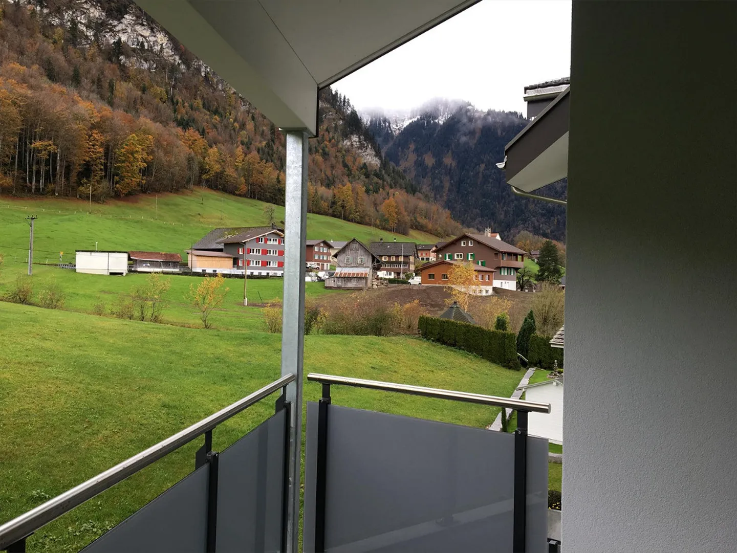 Bellissimo appartamento di 2.5 locali con finiture di alto livello - Foto 9 di 10