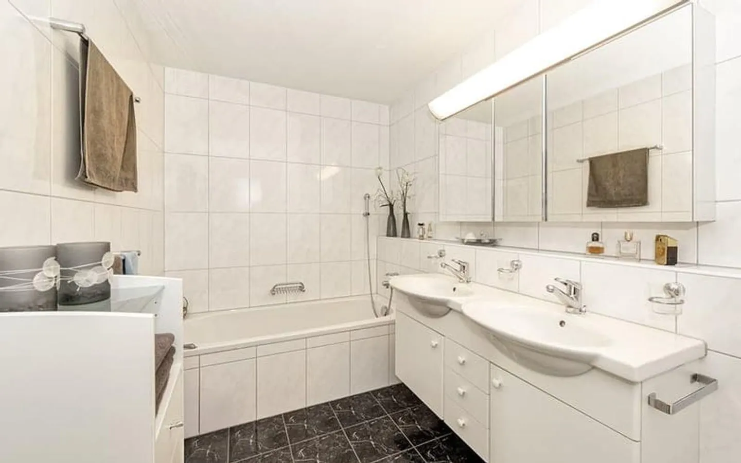 Appartamento da sogno di 4,5 stanze in affitto ad Altendorf - Foto 2 di 10