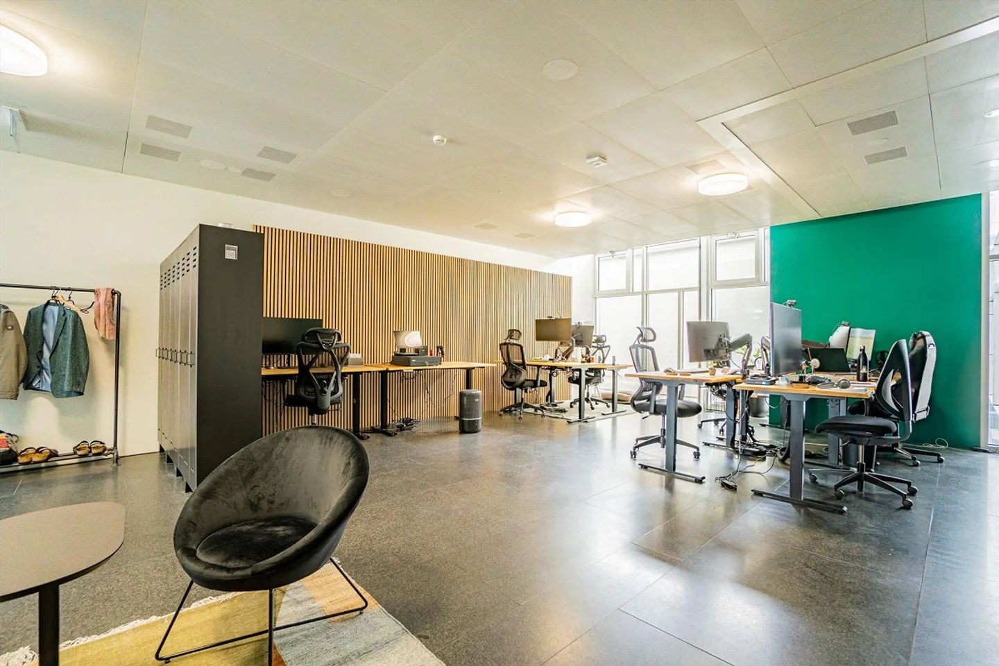 59 m² office in White Plaza, 3rd floor, near SBB - Basel for rent - Photo 2 of 13