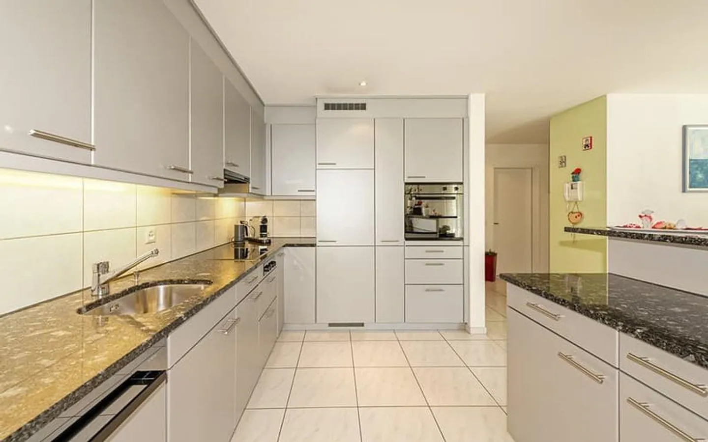 Appartamento da sogno di 4,5 stanze in affitto ad Altendorf - Foto 6 di 10