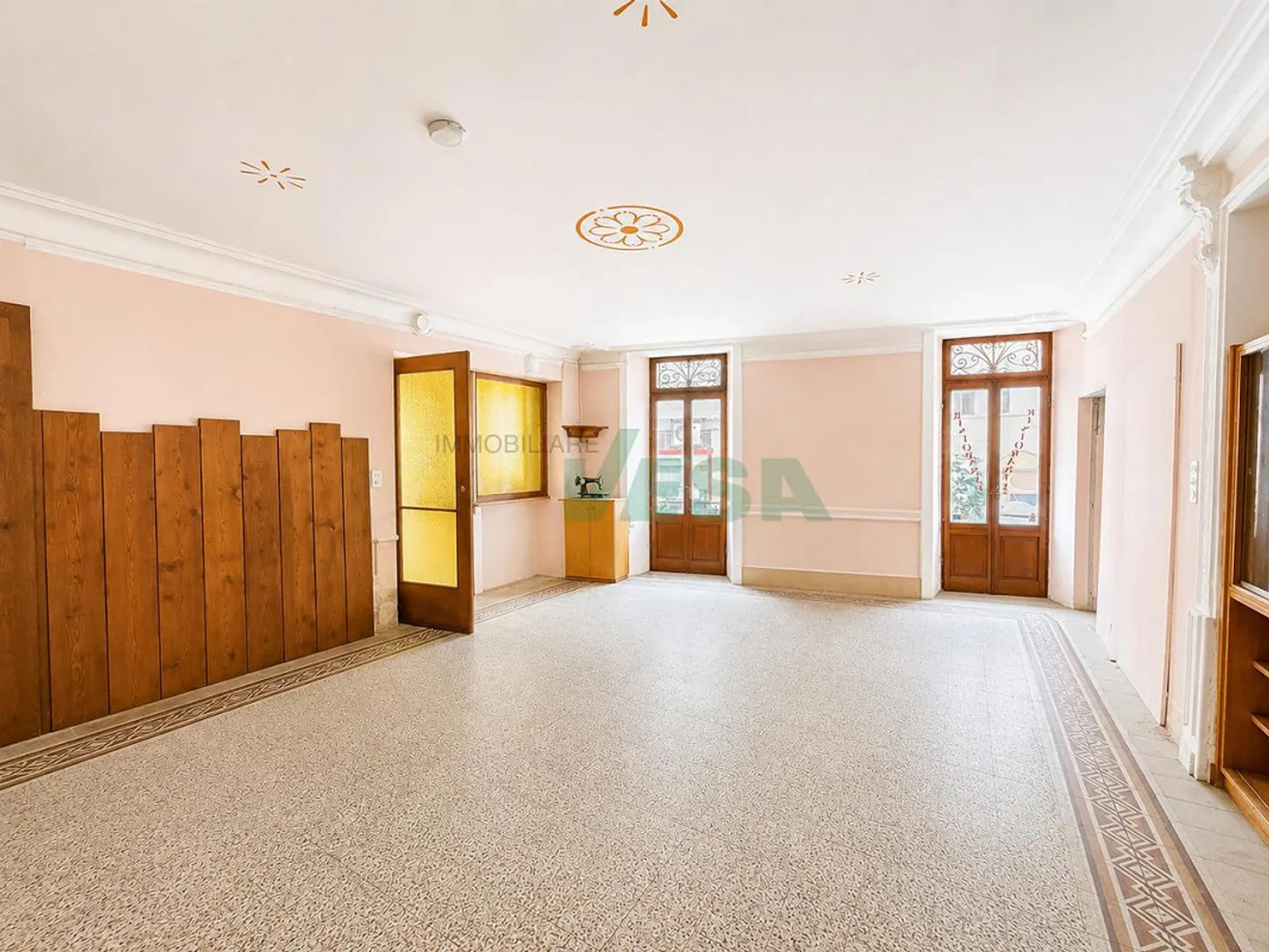 Affascinante casa ticinese con vista lago - Foto 4 di 15