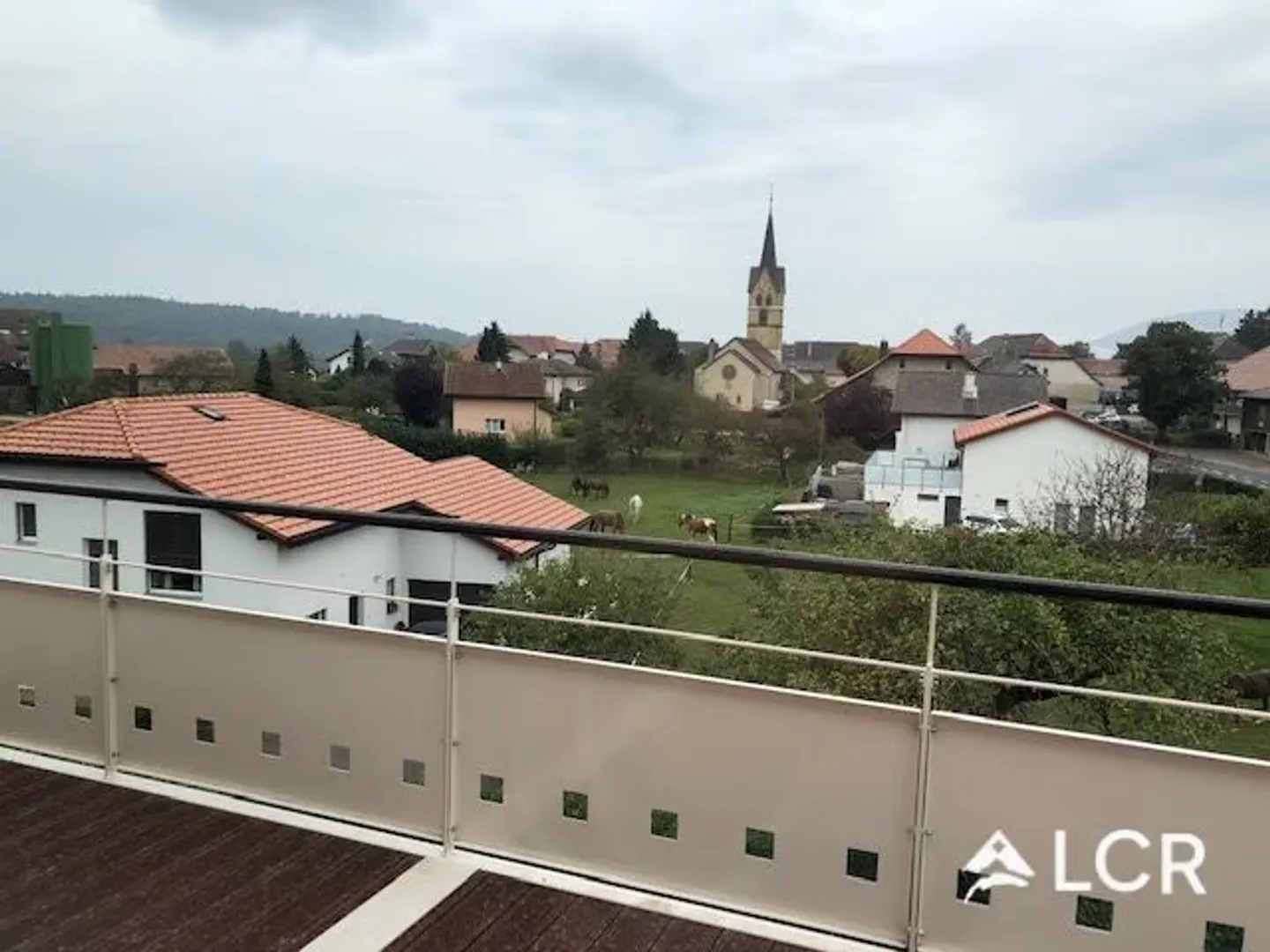 Beau Duplex à Coffrane, 4.5 pièces - Photo 6 sur 11