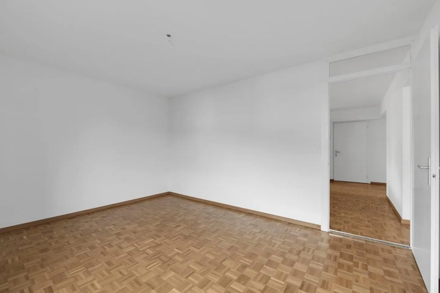 Appartamento in una posizione tranquilla - Foto 6 di 8