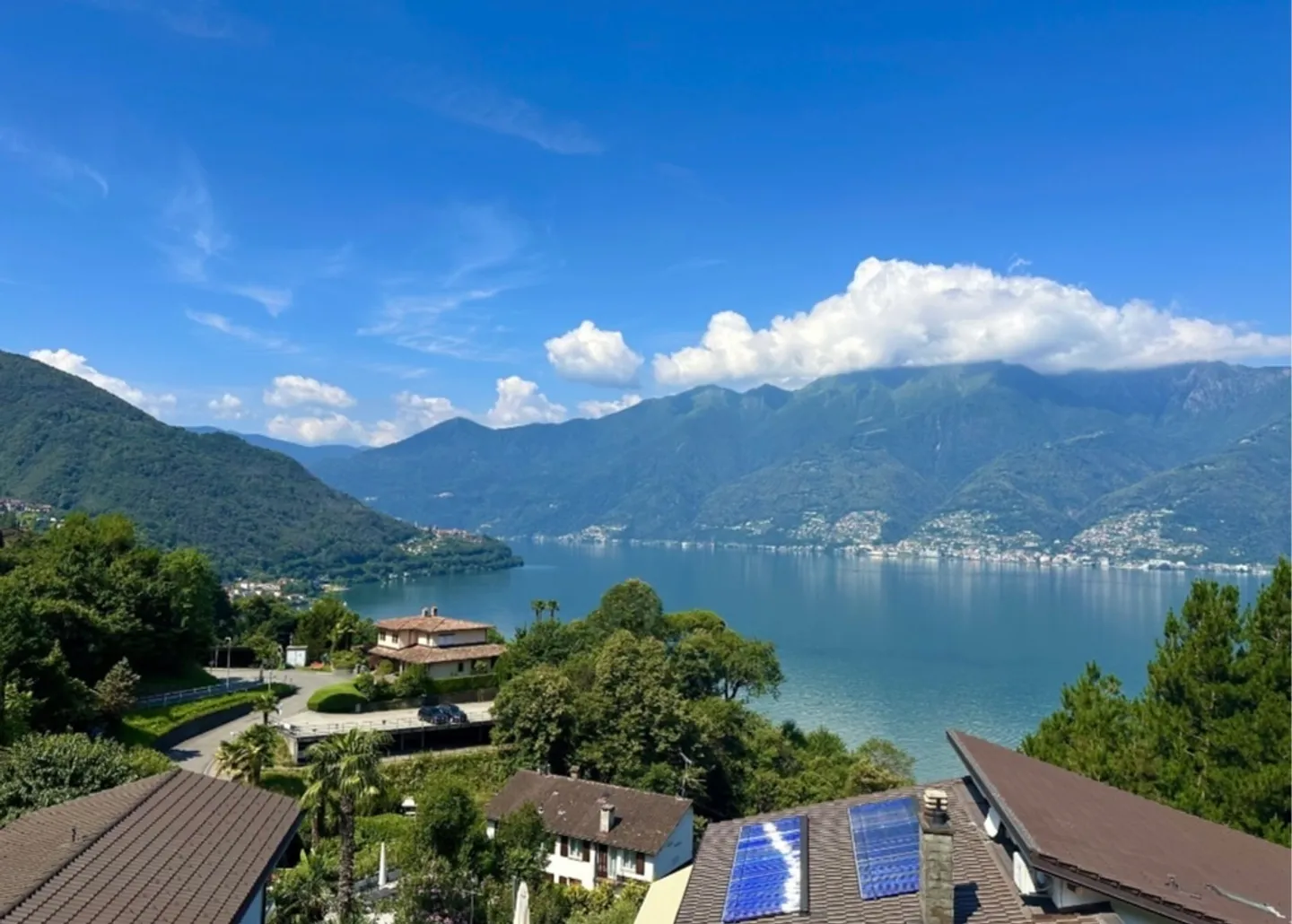 Incantevole appartamento di 3,5 stanze in un edificio patrizio storico - Foto 1 di 11