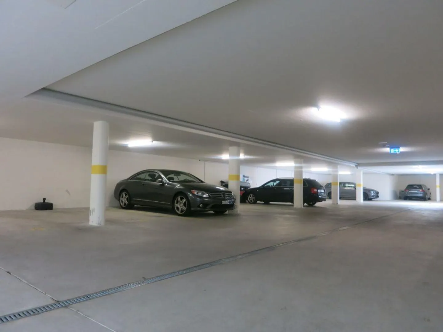 Parkplatz im Zentrum von Wildegg - Foto 2 von 3