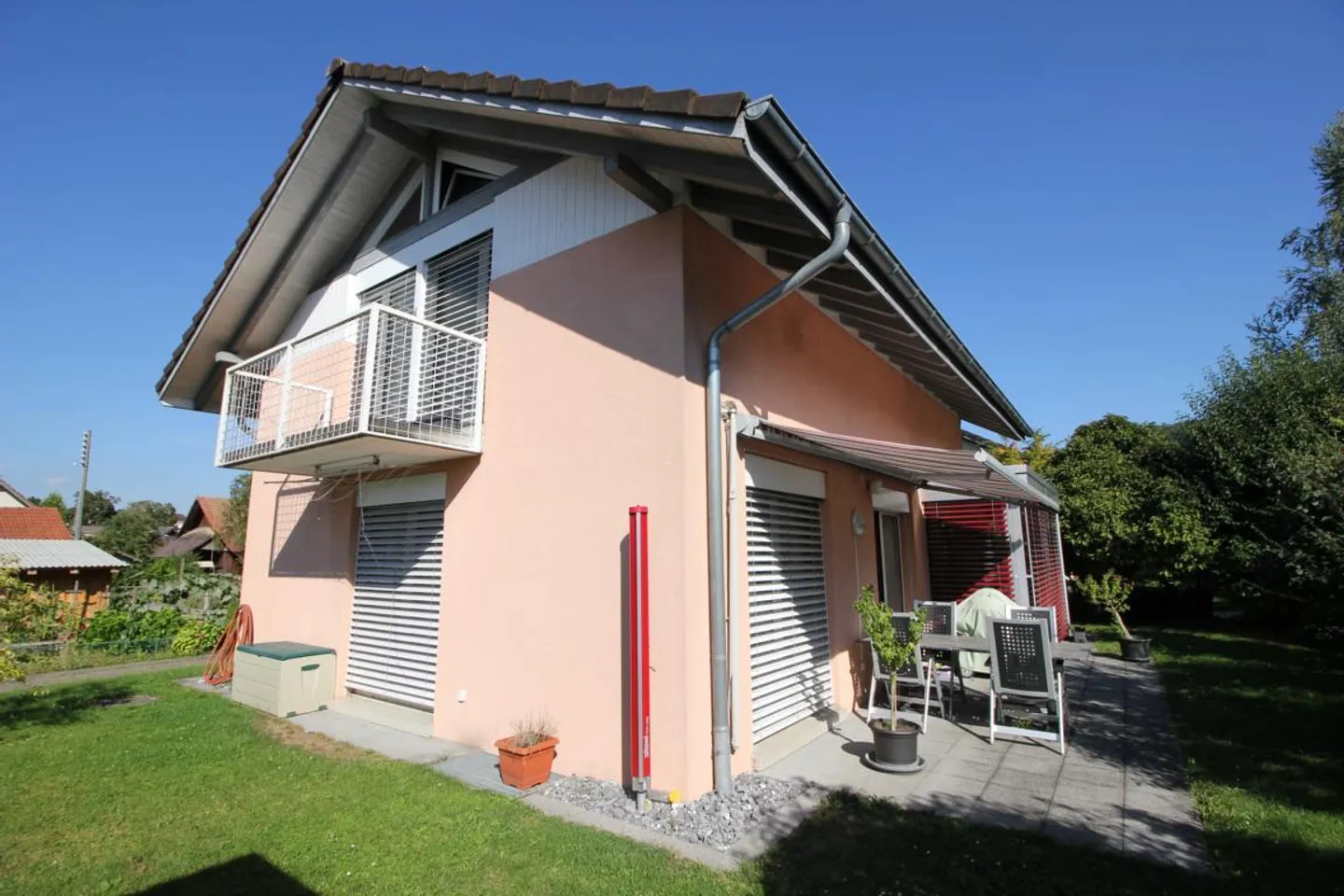 Attraente casa unifamiliare di 5,5 stanze - Foto 1 di 15