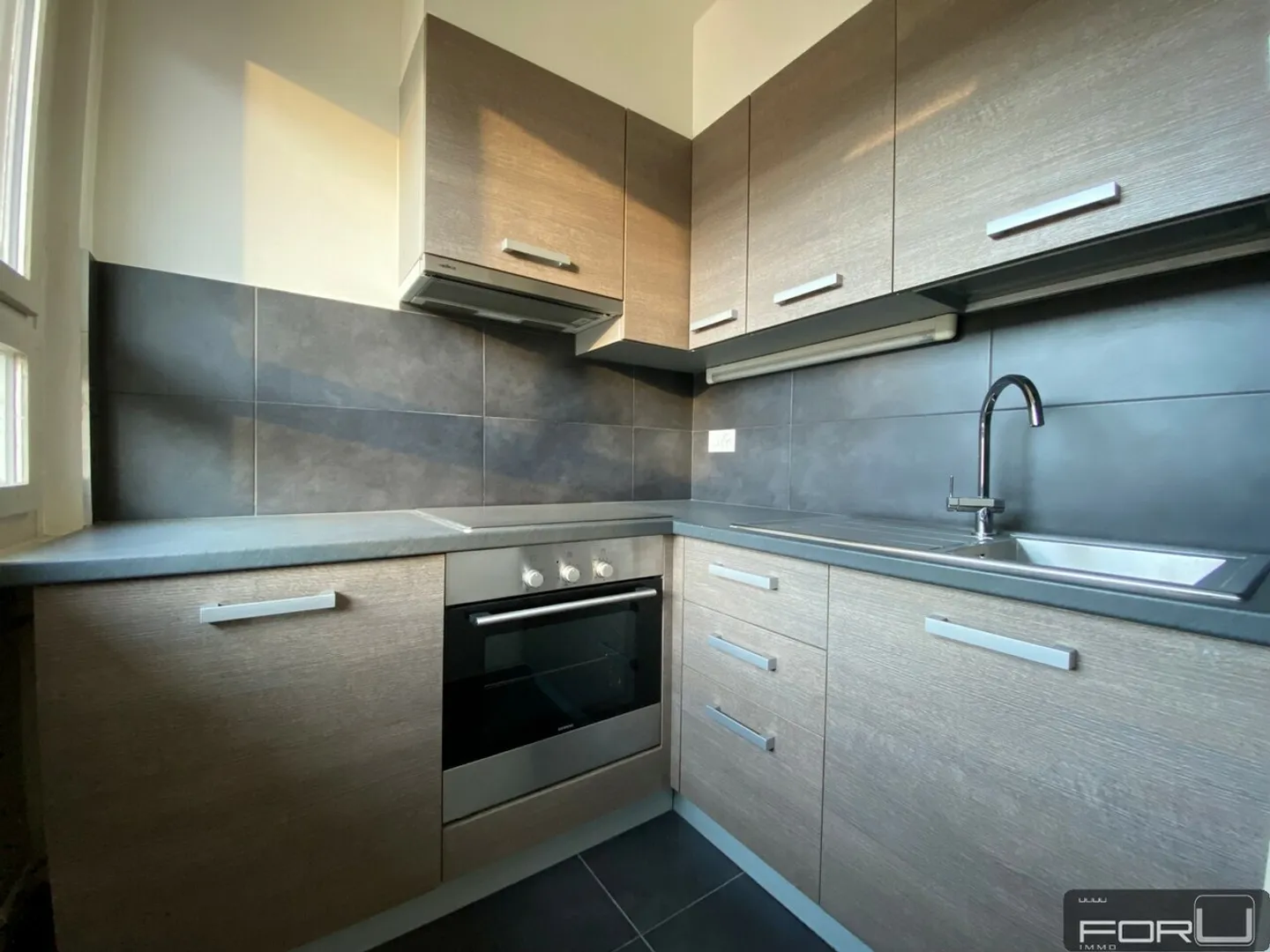 Renovated Apartment with Balcony - Photo 3 of 5