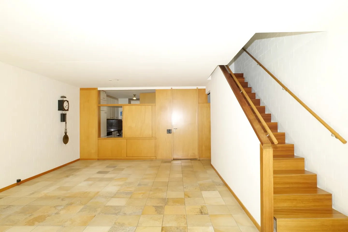Charming Single Family Home - Photo 3 of 17