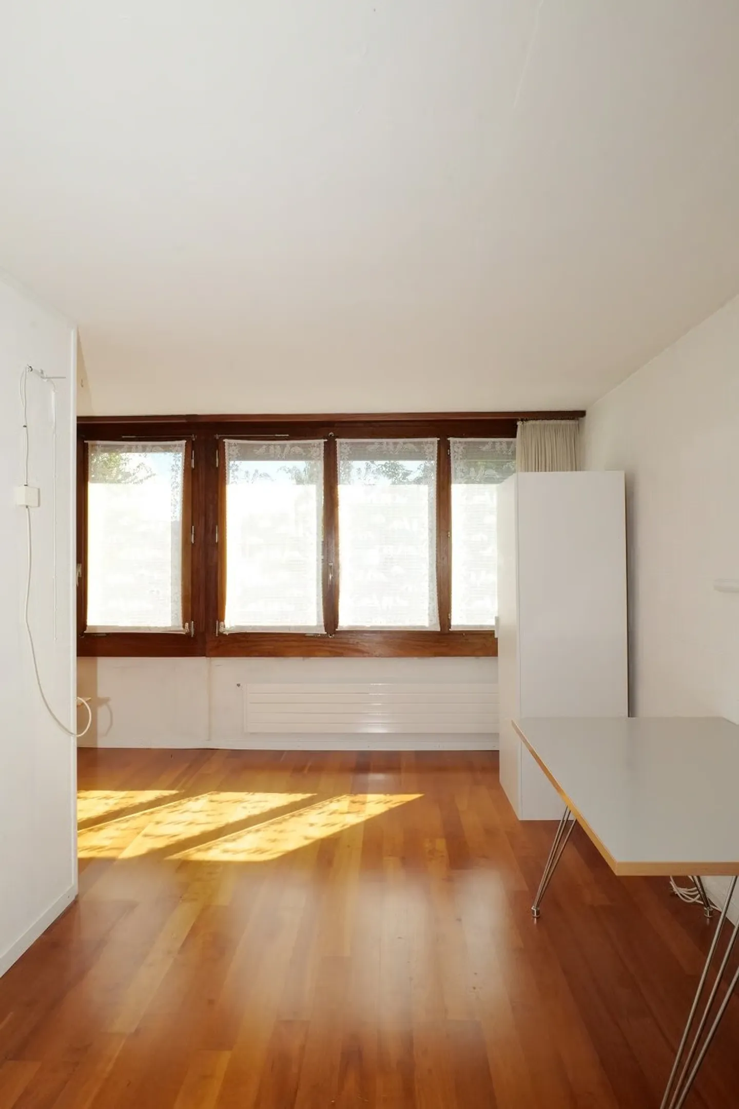 Charming Single Family Home - Photo 9 of 17