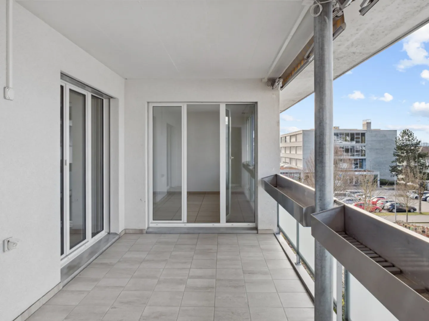 Appartamento spazioso con loggia - Foto 9 di 9