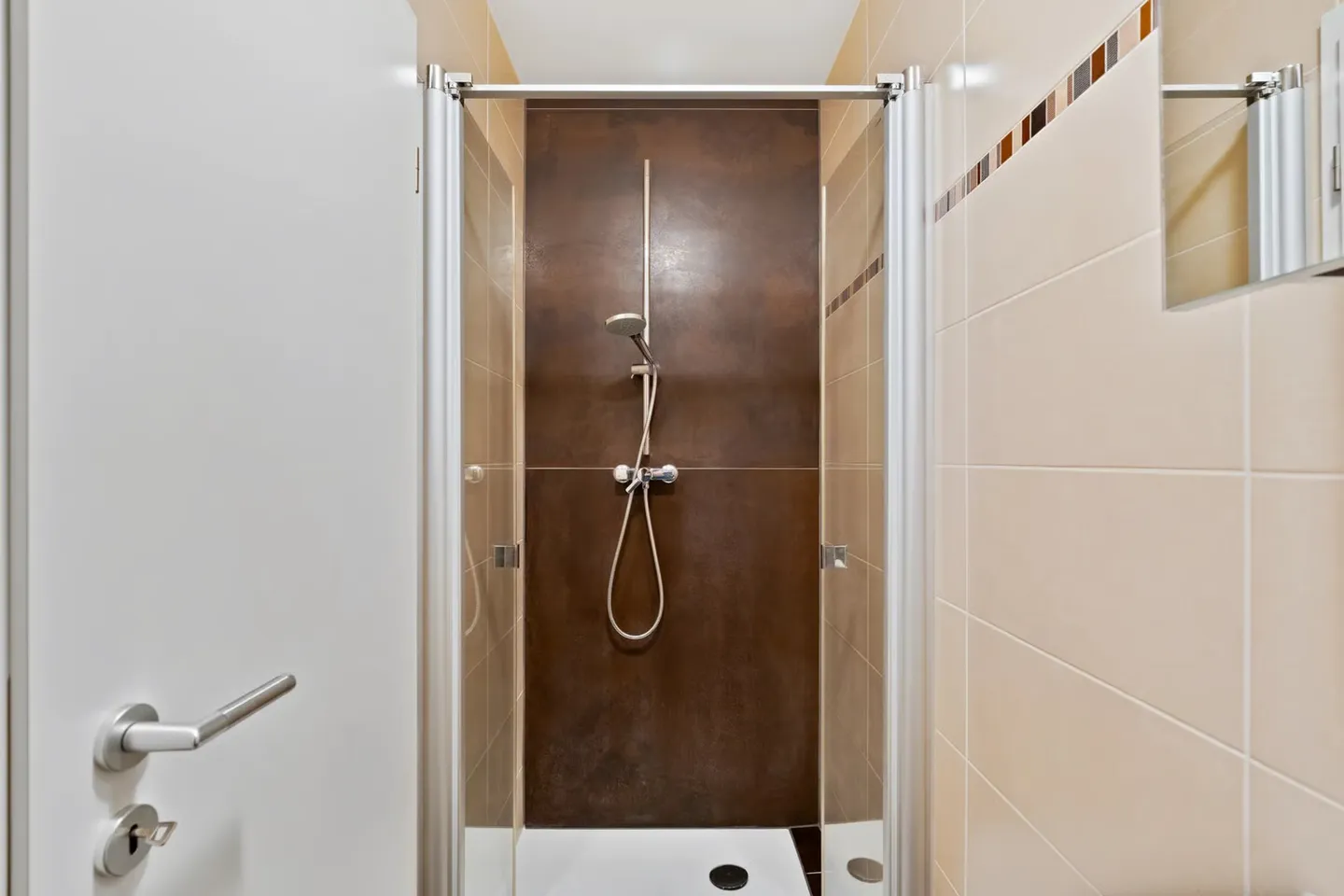Appartement 4,5 pièces avec vue sur le lac à Yens - Photo 10 sur 13